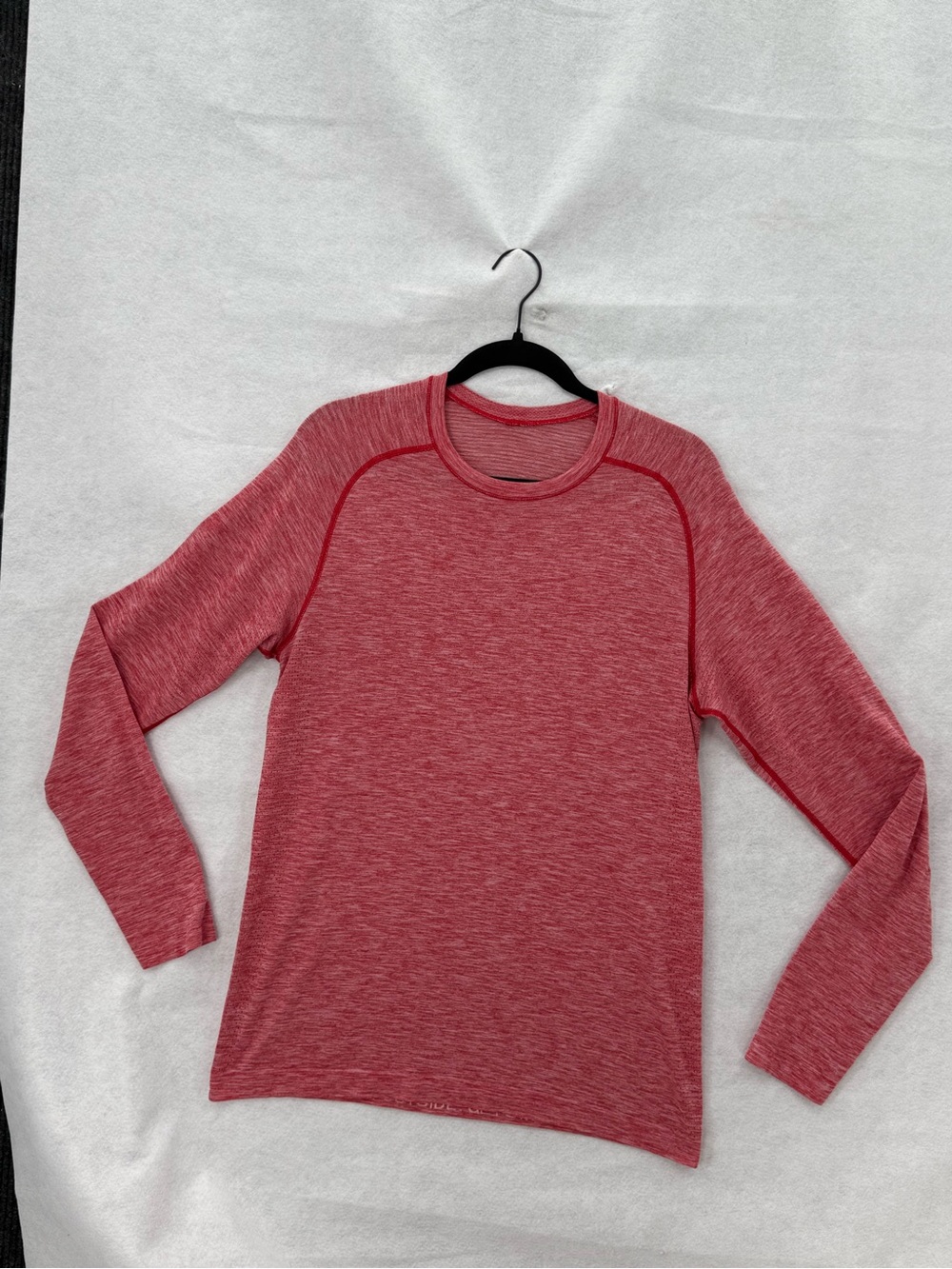 Lululemon Metal Vent Tech Surge Long Sleeve Bold Red /‎ White Size Medium